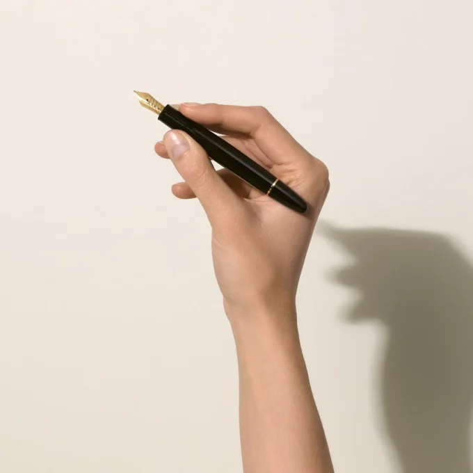 Meisterstück LeGrand Calligraphy Pennino ricurvo