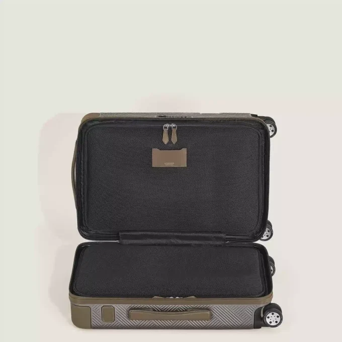 #MY4810 Extreme 3.0 cabina compatta