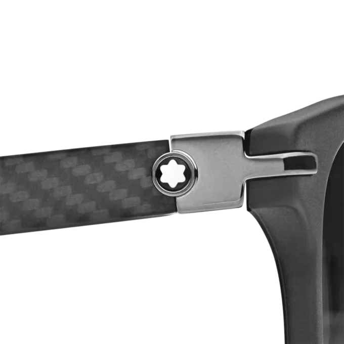 Occhiali da sole con montatura quadrata in acetato nero