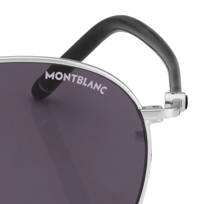 Occhiali da sole rotondi con montatura in metallo color argento Occhiali da sole rotondi con montatura in metallo color argento