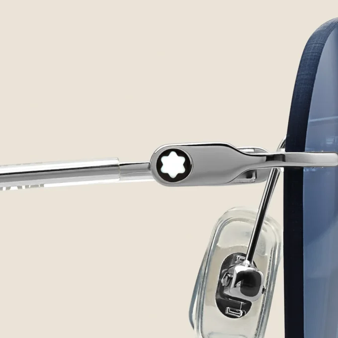 Occhiali da sole rotondi con montatura in metallo color argento Occhiali da sole rotondi con montatura in metallo color argento