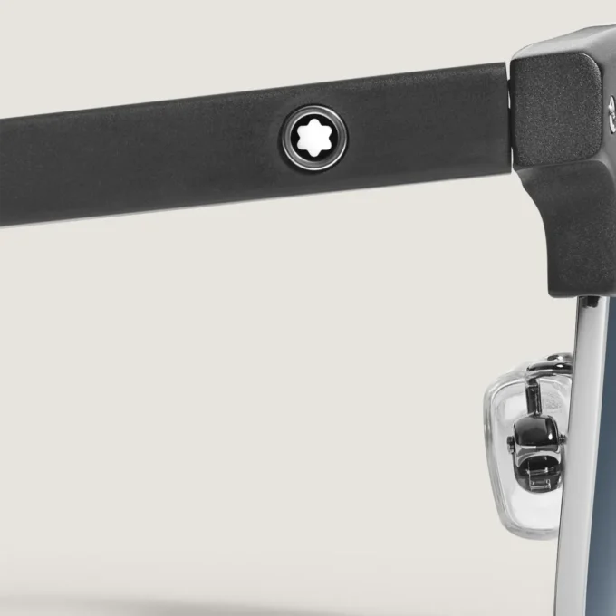 Occhiali da sole squadrati con montatura in acetato nero