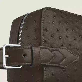 Pochette da toilette in pelle goffrata struzzo