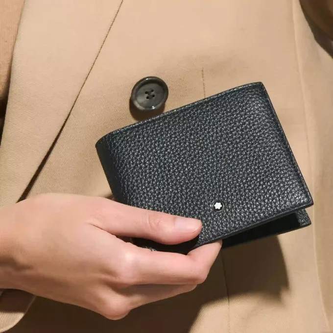 Portafoglio in pelle 8cc